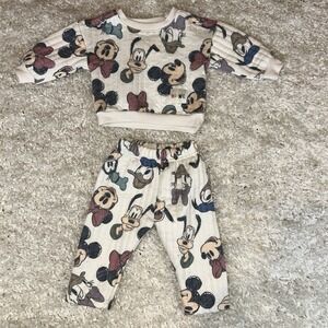 Disney Character Sweatshirt And Sweatpant Set. Size 6-9 Months Great Condition